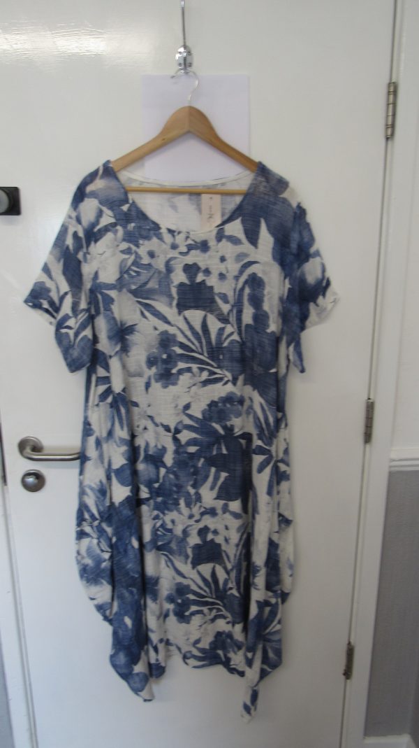 New Denim Blue Floral Pocket Dress One Size fits sizes 18 20 22