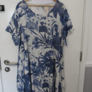 New Denim Blue Floral Pocket Dress One Size fits sizes 18 20 22