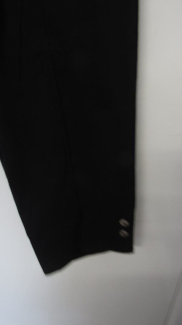 Cherry Berry Black 3/4 length stretchy trousers Size T5 UK 16 - Image 4