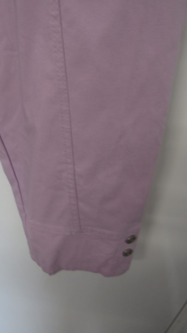 Cherry Berry Lilac 3/4 length stretchy trousers Size T5 UK 16 - Image 5