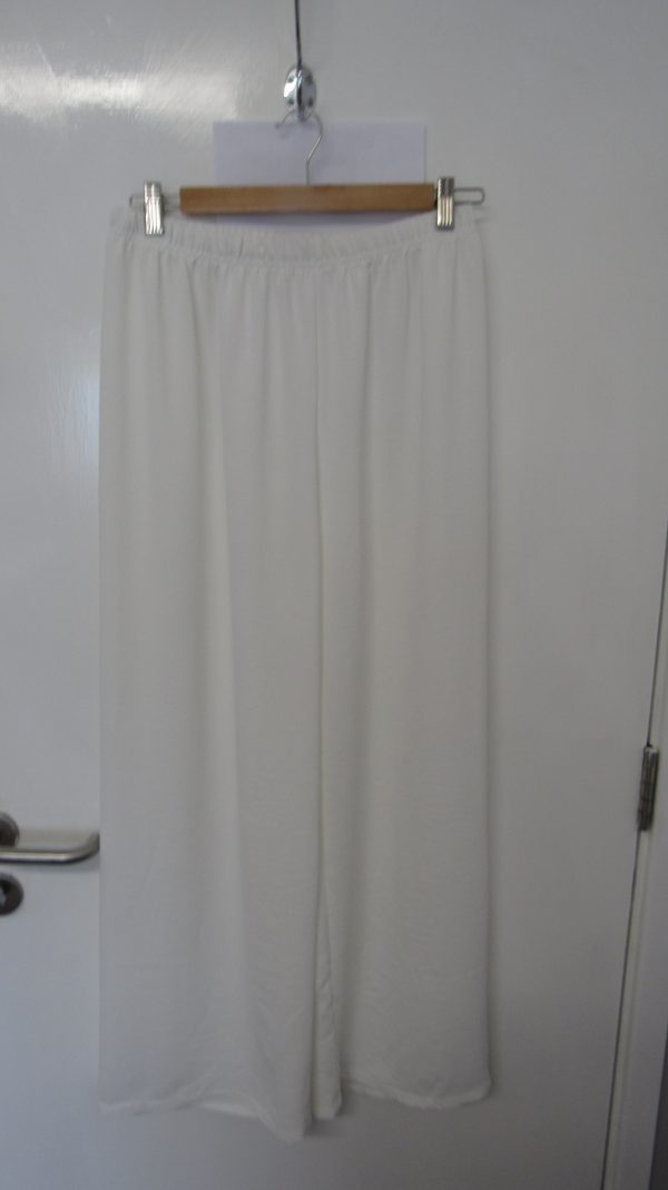 New Ladies Off White Wide Leg Trousers One Size fits sizes 14 16 18
