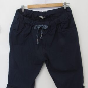 NEW Ladies Navy Blue Magic Shorts Plus Size One Size Fits sizes 18 20 22 Size 2 NON RETURNABLE