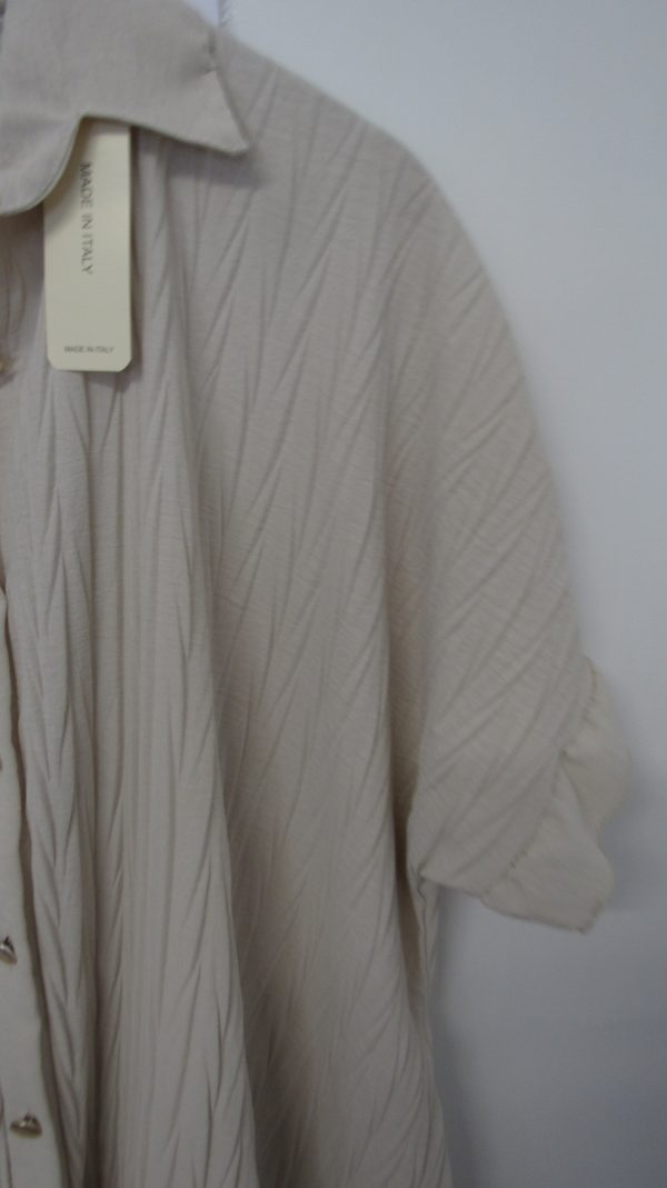 New Ladies Beige Plus Size Button Down Shirt One Size fits 18 20 22 24 - Image 3