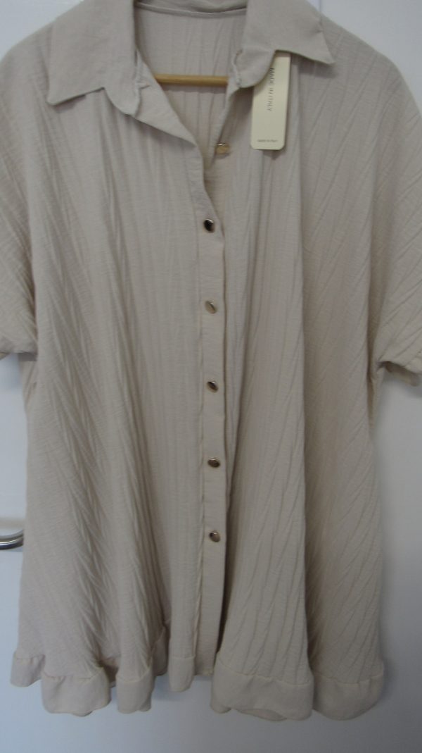 New Ladies Beige Plus Size Button Down Shirt One Size fits 18 20 22 24 - Image 5