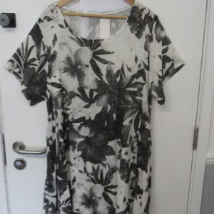 New Grey Black Floral Pocket Dress One Size fits sizes 18 20 22