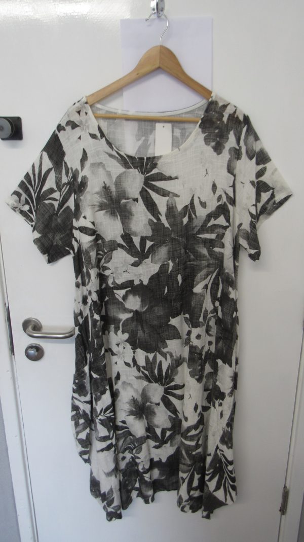 New Grey Black Floral Pocket Dress One Size fits sizes 18 20 22 - Image 2