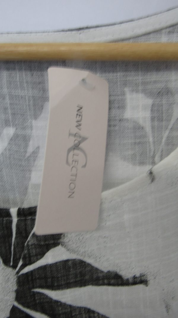 New Grey Black Floral Pocket Dress One Size fits sizes 18 20 22 - Image 4