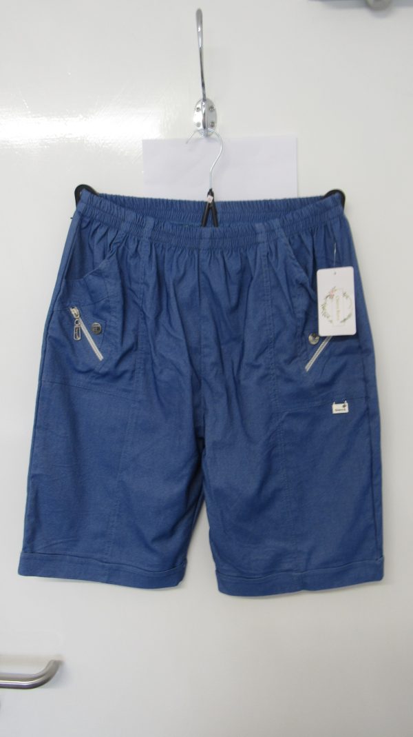 Cherry Berry Denim Blue Stretchy Shorts Size T5 UK 16
