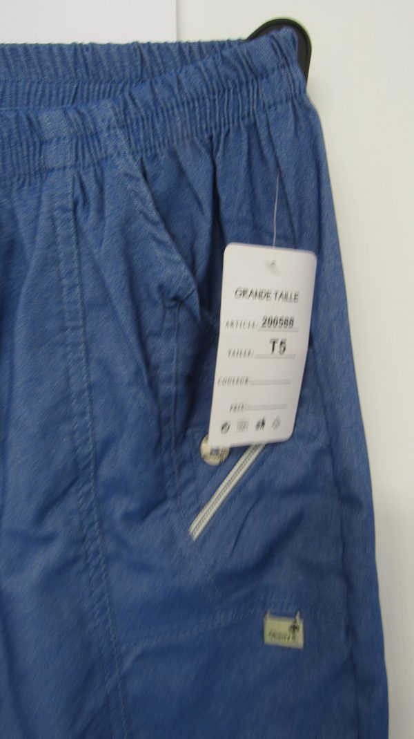 Cherry Berry Denim Blue Stretchy Shorts Size T5 UK 16 - Image 4