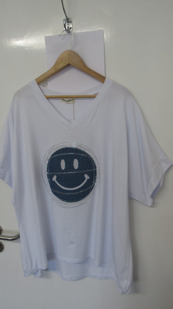 New White with Blue Smiley Face T-shirt One Size fits sizes 14 16 18 20 - Image 3