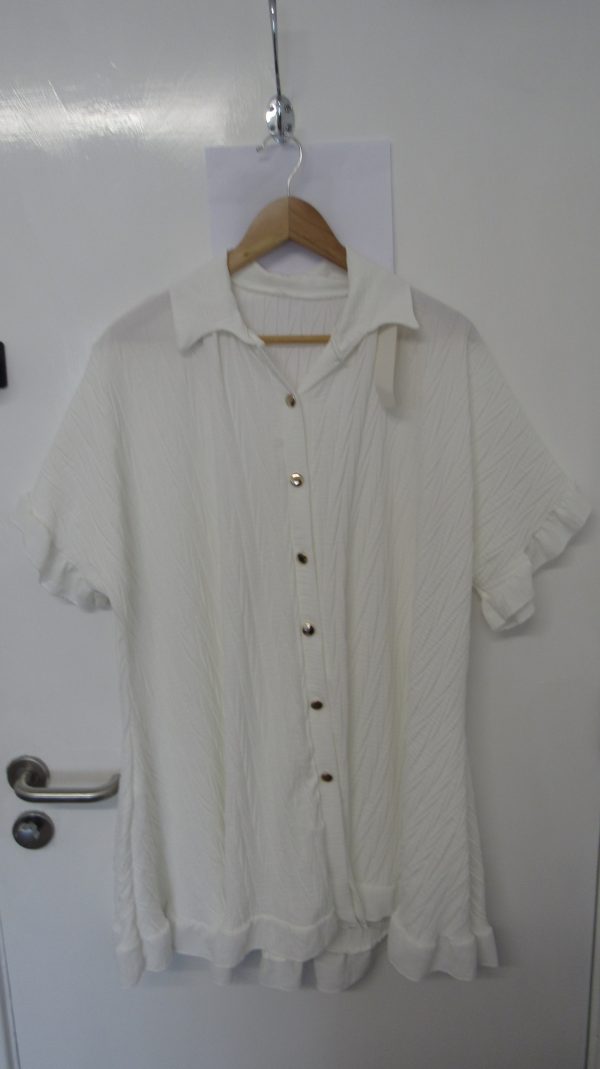 New Ladies White Plus Size Button Down Shirt One Size fits 18 20 22 24