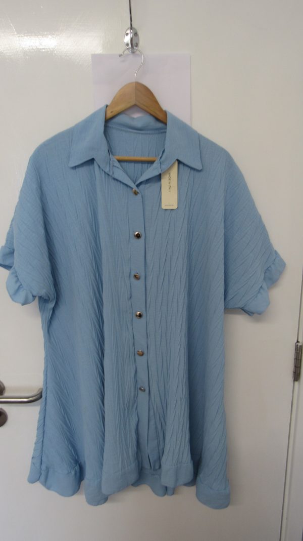 New Ladies Light Blue Plus Size Button Down Shirt One Size fits 18 20 22 24 - Image 2