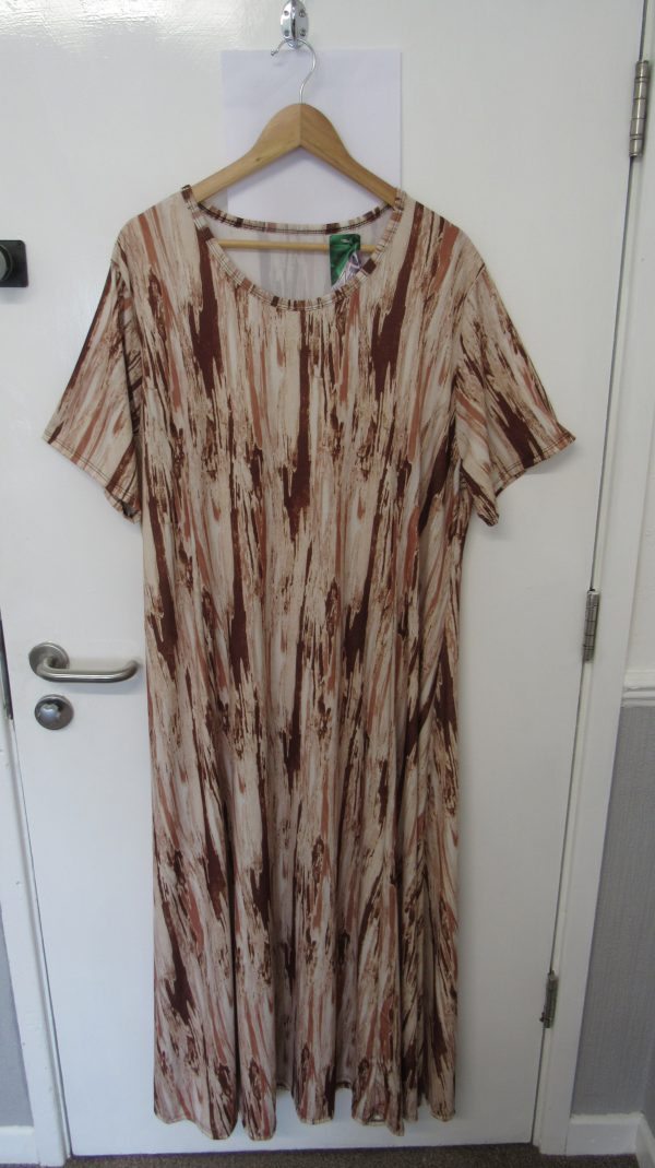 New Ladies Beige Stripe Print Stretchy Dress One Size fits sizes 18 20 22 24