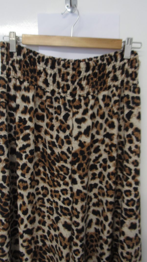 New Ladies Brown Animal Print Elasticated Waist Wide Leg Trousers One Size fits sizes 18 20 22 - Image 3