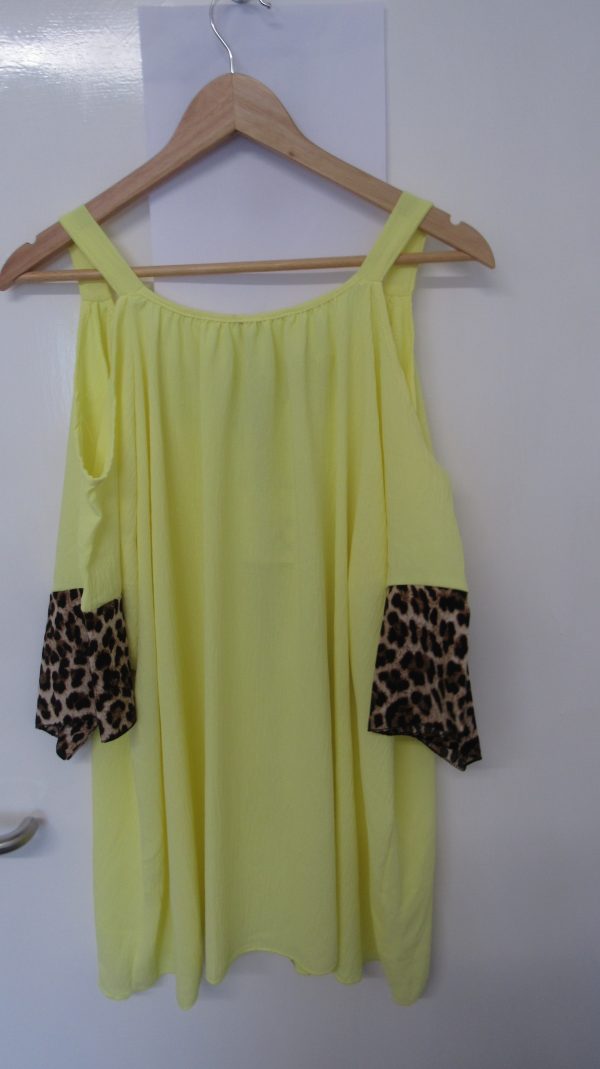 New Ladies Yellow Cold Shoulder with animal print trim top One Size fits sizes 18 20 22 - Image 5