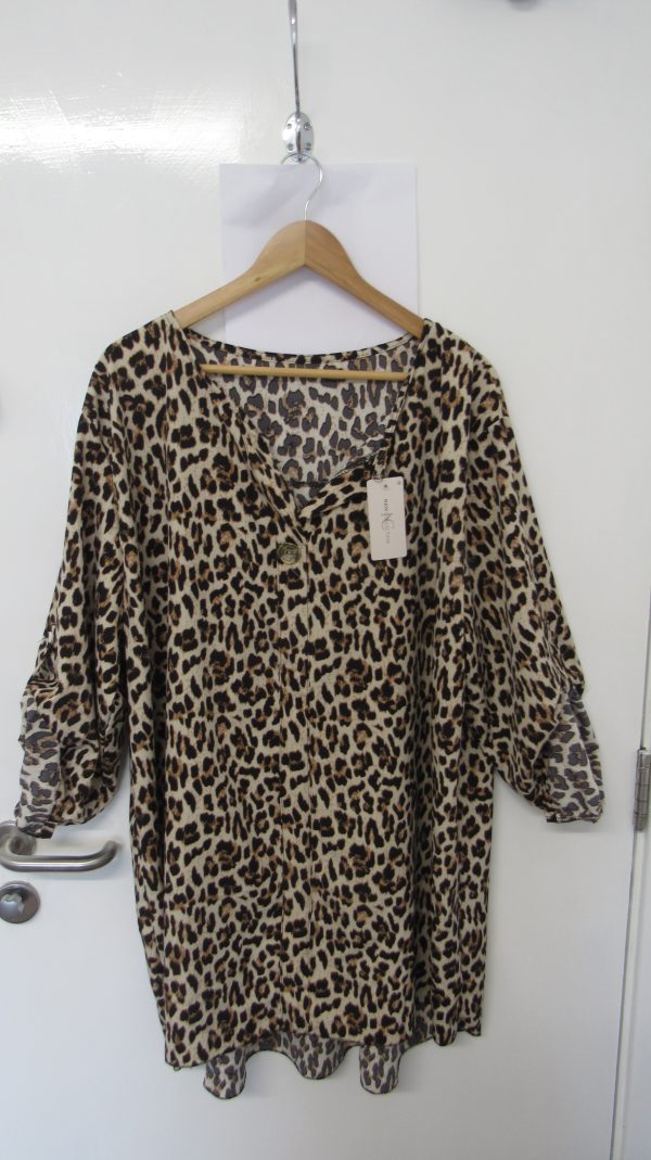 New Ladies Brown Animal Print Tunic Top One Size fits sizes 18 20 22 - Image 2
