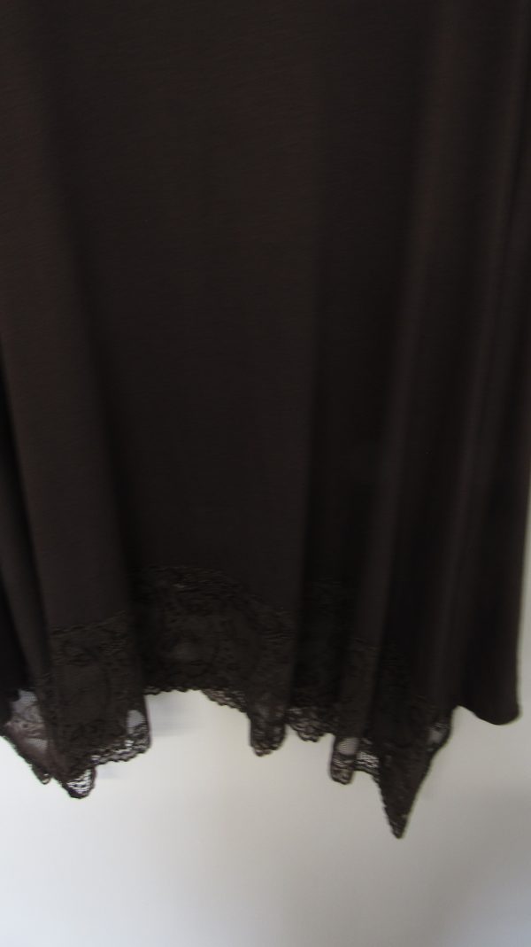 New Ladies Brown Lacy Trim Top One Size fits sizes 18 20 22 - Image 3