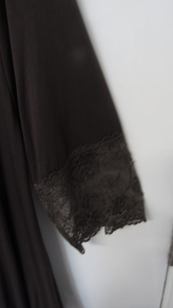 New Ladies Brown Lacy Trim Top One Size fits sizes 18 20 22 - Image 4