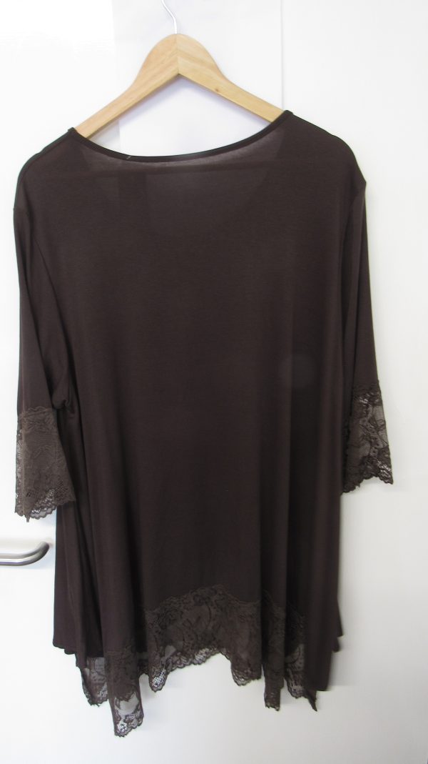 New Ladies Brown Lacy Trim Top One Size fits sizes 18 20 22 - Image 6