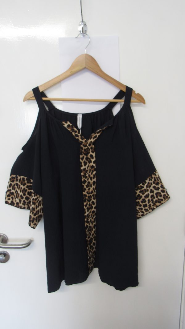 New Ladies Navy Blue Cold Shoulder with animal print trim top One Size fits sizes 18 20 22