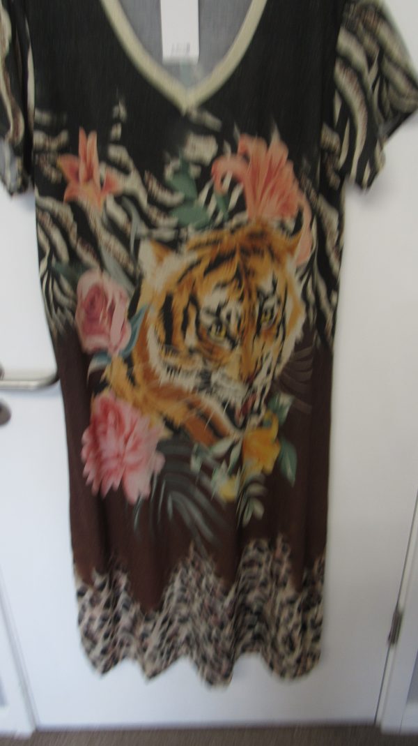 New Ladies Brown Black Tiger Dress One Size fits sizes 14 16 18 20 - Image 4