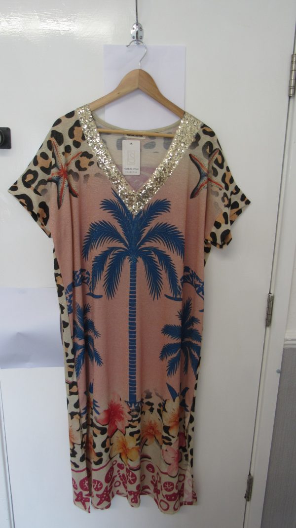 New Ladies Palm Tree Dress One Size fits sizes 16 18 20 22