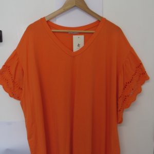 New Ladies Orange Plus Size V Neck T-shirt One Size fits sizes 18 20 22 24