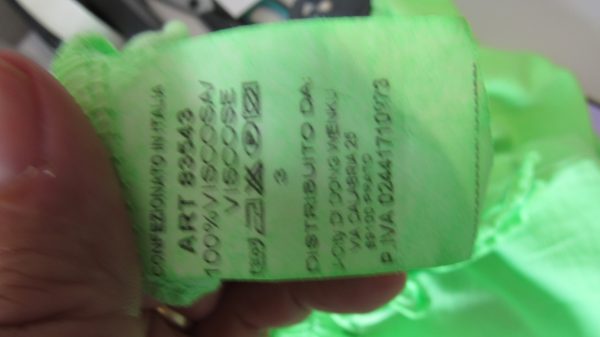 New Ladies Neon Green Pocket Shorts One size fits sizes 16 18 20 22 Non Returnable - Image 7