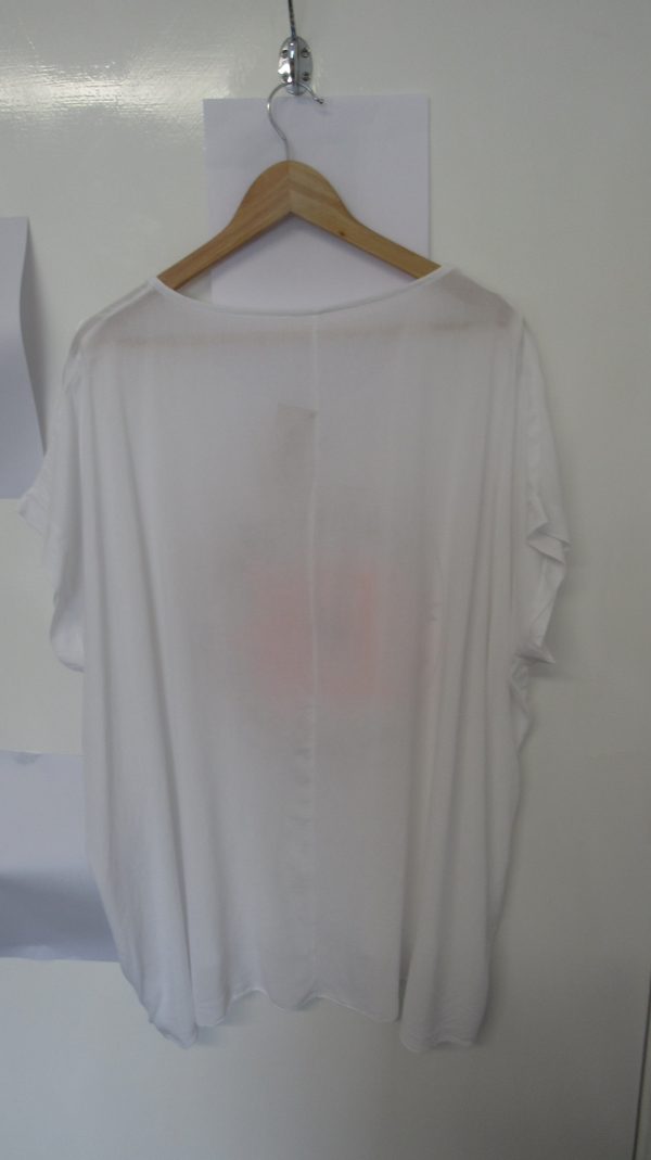 New Ladies White with Orange Love Tunic Top One Size fits sizes 18 20 22 24 NON RETURNABLE - Image 5