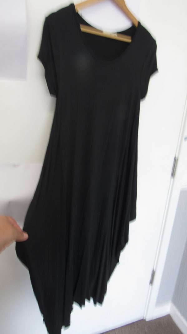 Italian Black Plain Cap Sleeve Jersey Dress One size fits sizes 12 14 16 18 20 - Image 5