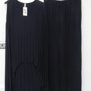 New Ladies Navy Blue Pleated 2 Piece suit Trousers and top One Size fits sizes 18 20 22