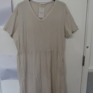 New Ladies Beige dress Pockets One Size fits sizes 16 18 20 22