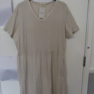 New Ladies Beige dress Pockets One Size fits sizes 16 18 20 22