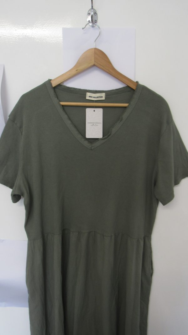 New Ladies Khaki dress Pockets One Size fits sizes 16 18 20 22 - Image 3