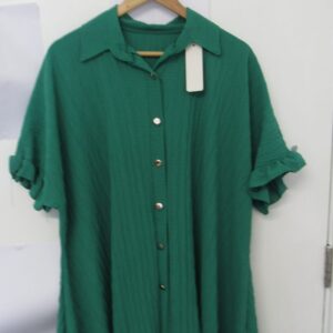 New Ladies Green Plus Size Button Down Shirt One Size fits 18 20 22 24