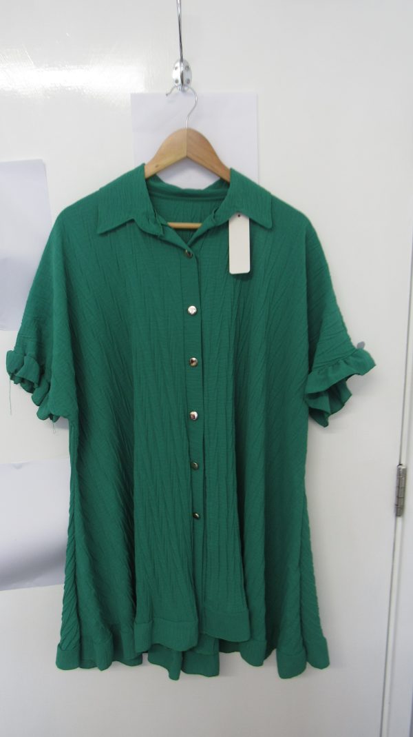 New Ladies Green Plus Size Button Down Shirt One Size fits 18 20 22 24 - Image 2