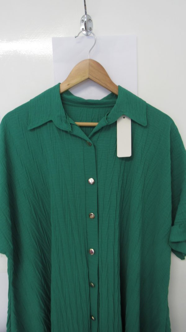 New Ladies Green Plus Size Button Down Shirt One Size fits 18 20 22 24 - Image 3