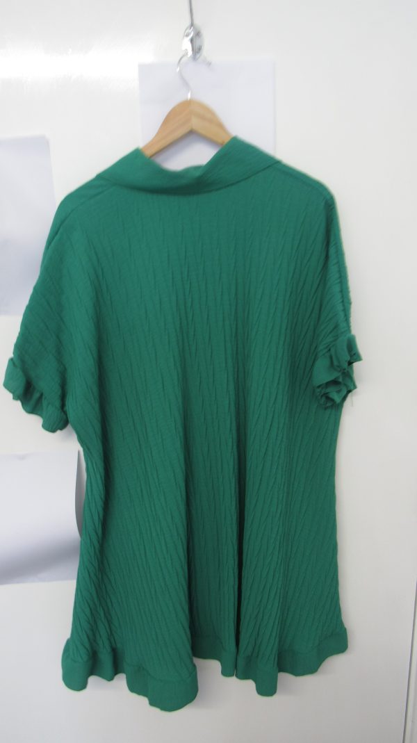 New Ladies Green Plus Size Button Down Shirt One Size fits 18 20 22 24 - Image 7