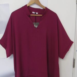 Ladies Women New Magenta Plus Tunic Top One Size fits sizes 18 20 22 24