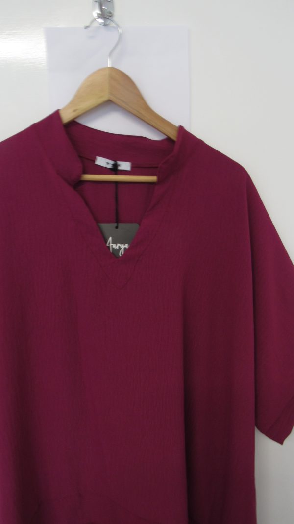Ladies Women New Magenta Plus Tunic Top One Size fits sizes 18 20 22 24 - Image 3
