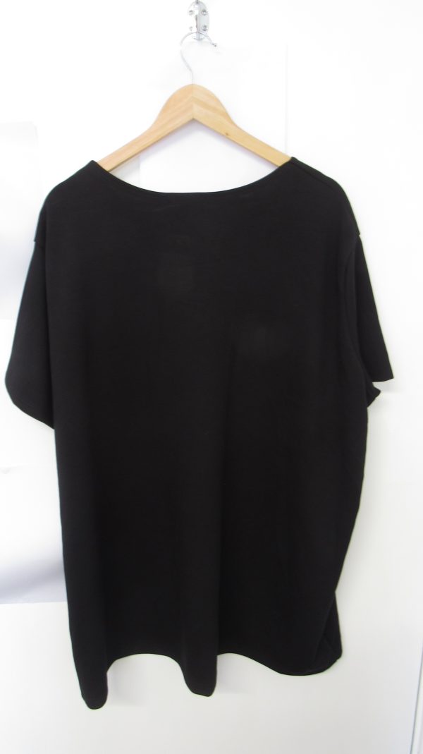 New Black Logo Tunic Top One Size fits sizes 18 20 22 - Image 6