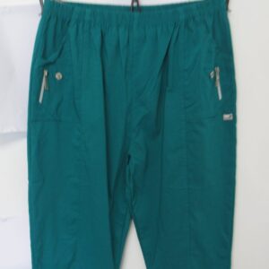 Cherry Berry Jade Green 3/4 length stretchy trousers Size T9 UK 24