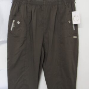 Cherry Berry Mocha 3/4 length stretchy trousers Size T8 UK 22
