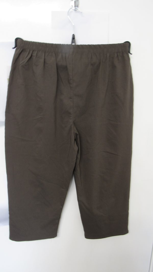 Cherry Berry Mocha 3/4 length stretchy trousers Size T8 UK 22 - Image 7