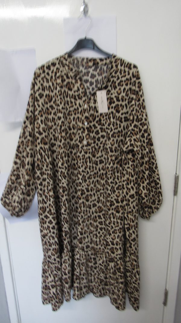 New Ladies Leopard Print Plus Size smock dress - Image 2