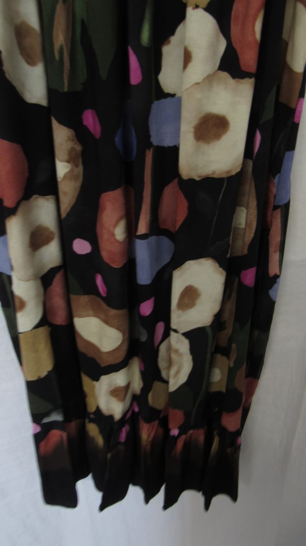 New Ladies Black with Khaki Floral Dress One Size fits sizes 18 20 22 - Image 3