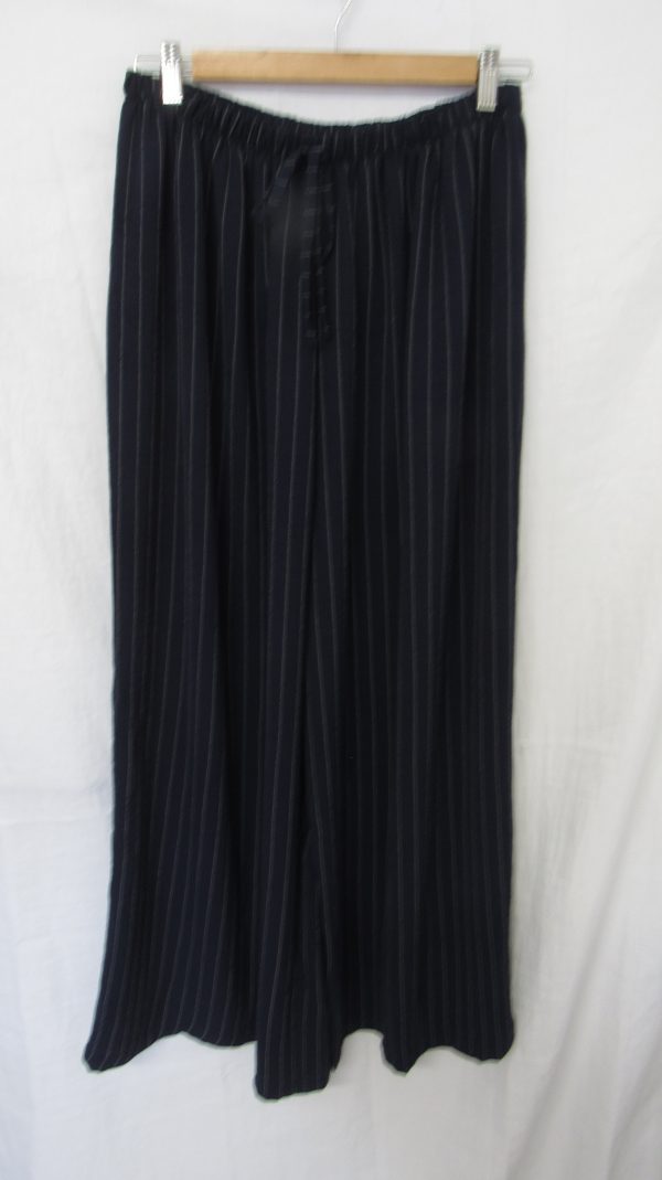 New Ladies Navy Blue Stripe Wide Leg Trousers One Size fits sizes 18 20 22 - Image 2