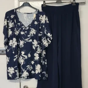 Navy Blue Print V Neck Top and Matching Trousers Set One Size fits sizes 18 20 22