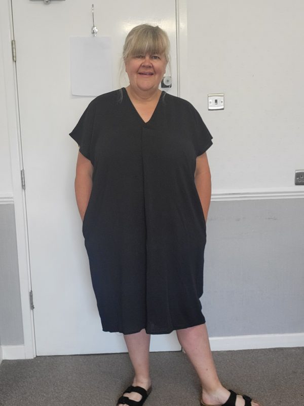 New Ladies V Neck Black Plain Pocket Dress One Size Fits sizes 18 20 22 - Image 8