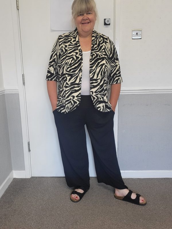 New Ladies Zebra Print Pocket Lightweight Jacket One Size fits sizes 14 16 18 20 - Image 7